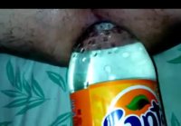 2l bottle fanta en mi culo