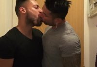 Hombres real fuck inmediatamente desde la puerta [gay by