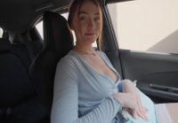 Beautiful freshman paid for the trip with sweet blowjob