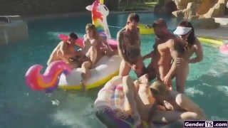 Orgy_with_transmas_in_the_pool.mp4