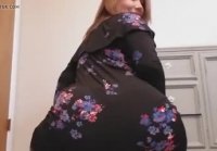 curvy wife with huge ass and massive hangi