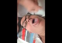 Amateur Papá Oso Mamada en Hotel