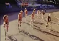 Clip reina sin censura   Carrera de bicicletas