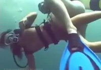 Underwater sex divers