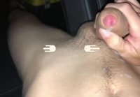 Masturbándose en mi coche