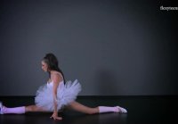 Seductive Petino with ass and pussy in ballet dress