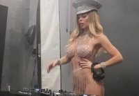 Фрагмент подготовки к шоу от горячей Dj Aurika