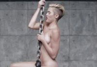 Miley Cyrus   Wrecking Ball (Completo Original Sin Censura)