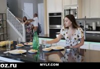 Stepmother and stepfather fuck behind the stepdaughter's back