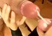 Powerfully shot sperm into the girl's mouth