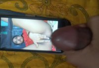 masturbarse con una chica sin bragas en un teléfono móvil