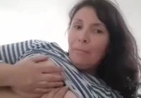 madura mostró sus grandes tetas en la webcam